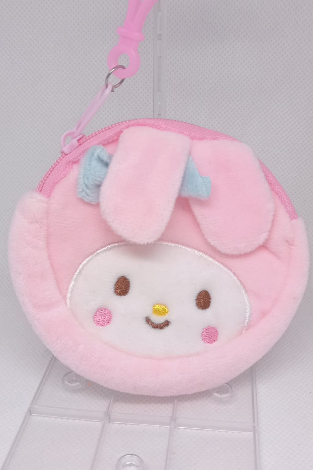 Monederos Kawaiis de Felpa y otros